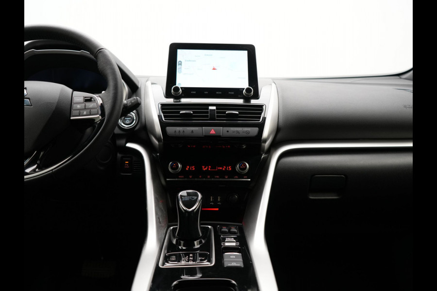 Mitsubishi Eclipse Cross 2.4 Intense+ PHEV 188pk Dealer O.H. | Adaptive Cruise | 360 Camera | Alcantara Sportstoelen & Stuur Verwarmd | Apple Carplay | Keyless | Blis | Navigatie Via TomTom | DAB | Plug In Hybrid