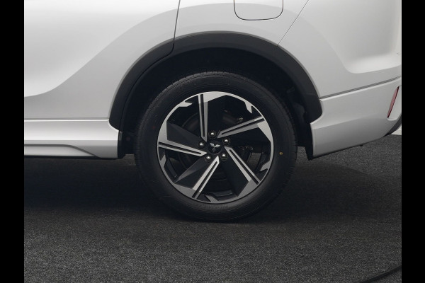 Mitsubishi Eclipse Cross 2.4 Intense+ PHEV 188pk Dealer O.H. | Adaptive Cruise | 360 Camera | Alcantara Sportstoelen & Stuur Verwarmd | Apple Carplay | Keyless | Blis | Navigatie Via TomTom | DAB | Plug In Hybrid