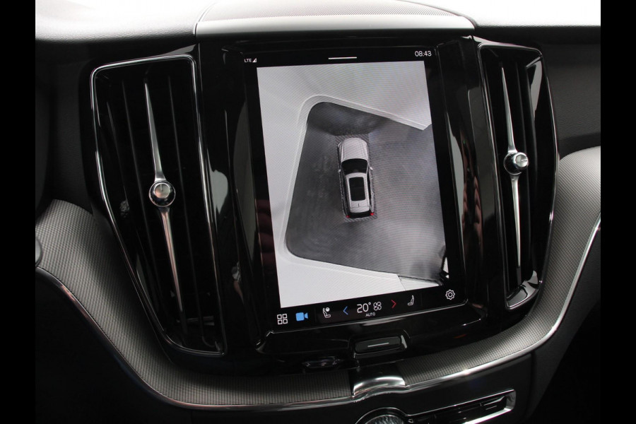 Volvo XC60 2.0 T6 Plug-in hybrid AWD Plus Black Edition Climate control | Adaptieve cruise control | Panorama dak | Stoel verwarming | Stuur verwarming | Navigatie | Camera | LED | Apple Carplay/ Android Auto