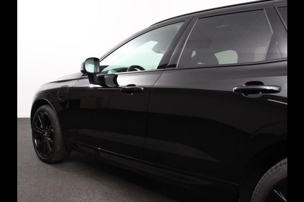 Volvo XC60 2.0 T6 Plug-in hybrid AWD Plus Black Edition Climate control | Adaptieve cruise control | Panorama dak | Stoel verwarming | Stuur verwarming | Navigatie | Camera | LED | Apple Carplay/ Android Auto