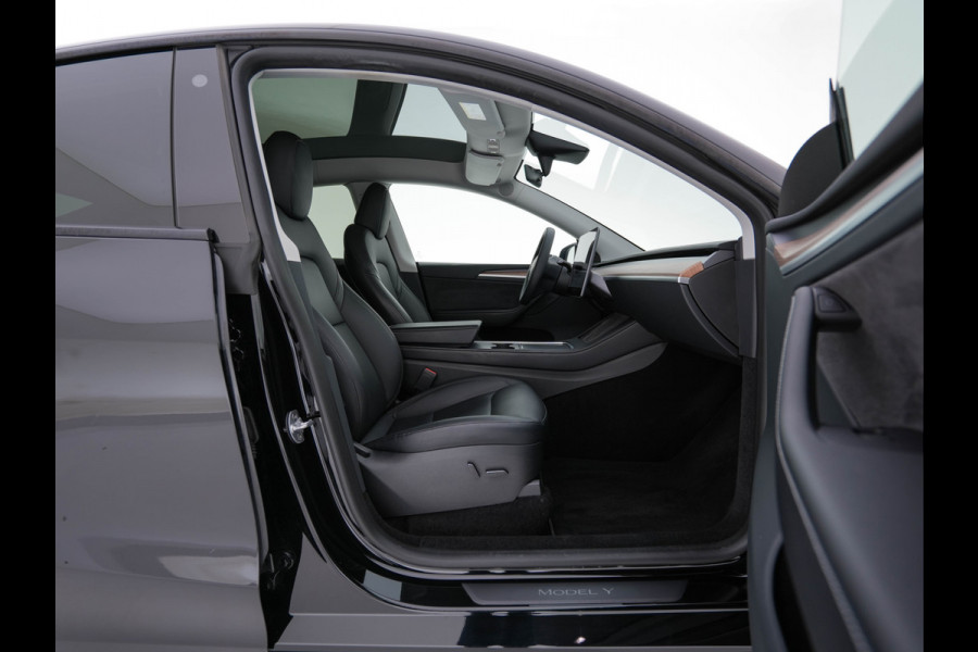 Tesla Model Y RWD 58 kWh [ 3-Fase-11kW ] {SOH-93%} (INCL-BTW) Aut. *HEATPUMP | PANO | LEATHER | AUTO-PILOT | NAVI-FULLMAP | MATRIX-LED | KEYLESS | CAMERA | DAB+ | HEATED-COMFORTSEATS | PRIVACYGLASS | TOPVIEW | 19''ALU*