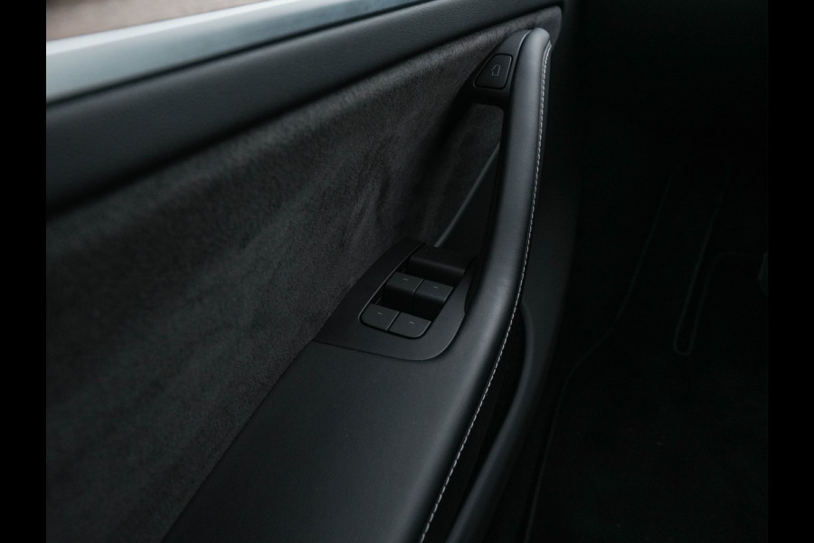 Tesla Model Y RWD 58 kWh [ 3-Fase-11kW ] {SOH-93%} (INCL-BTW) Aut. *HEATPUMP | PANO | LEATHER | AUTO-PILOT | NAVI-FULLMAP | MATRIX-LED | KEYLESS | CAMERA | DAB+ | HEATED-COMFORTSEATS | PRIVACYGLASS | TOPVIEW | 19''ALU*