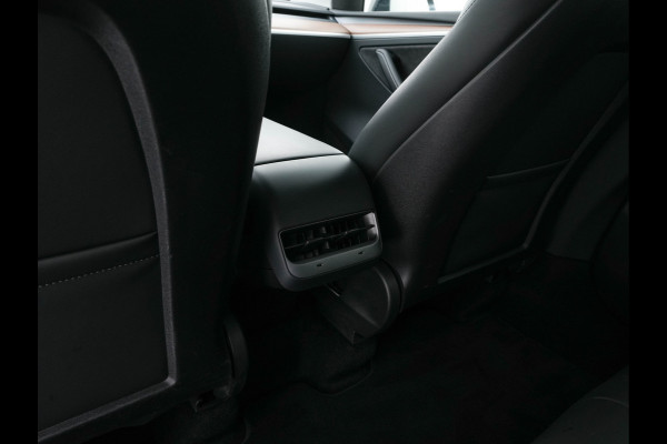 Tesla Model Y RWD 58 kWh [ 3-Fase-11kW ] {SOH-93%} (INCL-BTW) Aut. *HEATPUMP | PANO | LEATHER | AUTO-PILOT | NAVI-FULLMAP | MATRIX-LED | KEYLESS | CAMERA | DAB+ | HEATED-COMFORTSEATS | PRIVACYGLASS | TOPVIEW | 19''ALU*