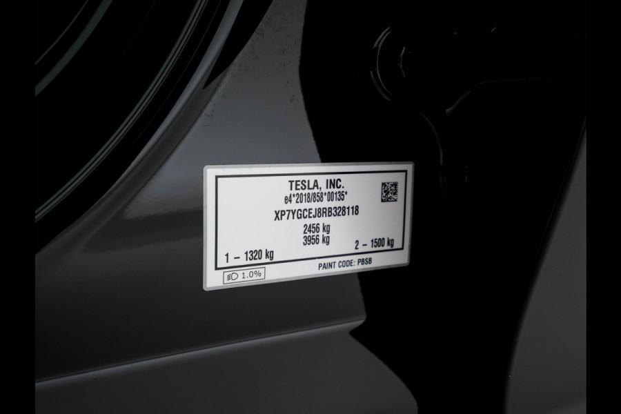 Tesla Model Y RWD 58 kWh [ 3-Fase-11kW ] {SOH-93%} (INCL-BTW) Aut. *HEATPUMP | PANO | LEATHER | AUTO-PILOT | NAVI-FULLMAP | MATRIX-LED | KEYLESS | CAMERA | DAB+ | HEATED-COMFORTSEATS | PRIVACYGLASS | TOPVIEW | 19''ALU*