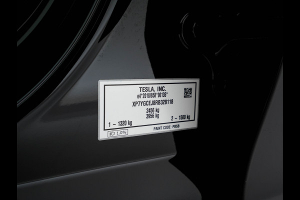 Tesla Model Y RWD 58 kWh [ 3-Fase-11kW ] {SOH-93%} (INCL-BTW) Aut. *HEATPUMP | PANO | LEATHER | AUTO-PILOT | NAVI-FULLMAP | MATRIX-LED | KEYLESS | CAMERA | DAB+ | HEATED-COMFORTSEATS | PRIVACYGLASS | TOPVIEW | 19''ALU*