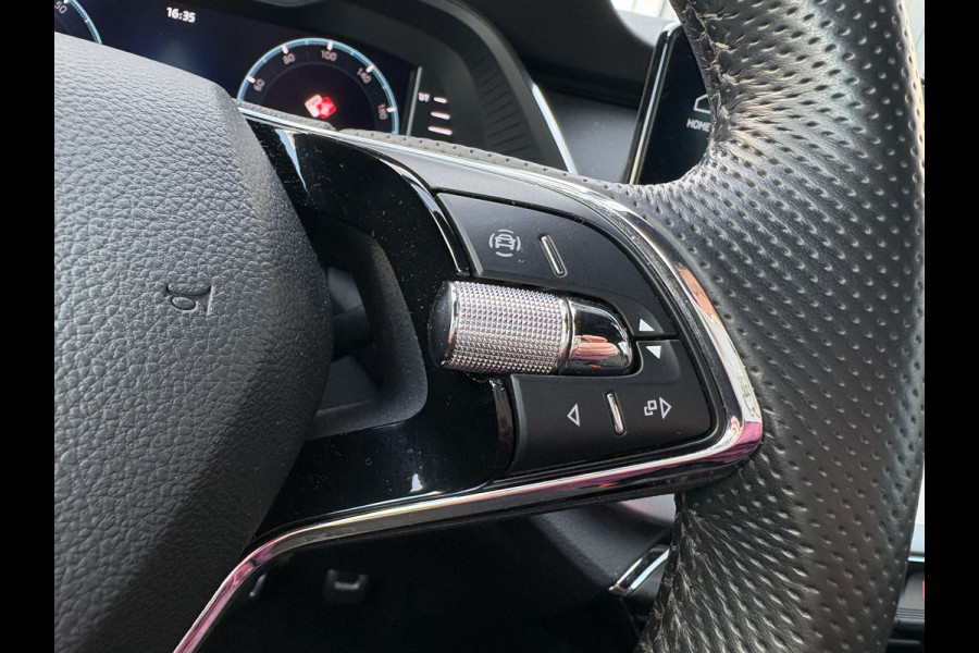 Škoda Octavia Combi 1.0 TSi Sport Business VIRTUAL/SFEER/CARPLAY/PDC/TREKHAAKWEGKLAPBAAR