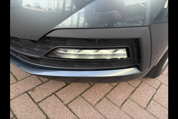 Škoda Octavia Combi 1.0 TSi Sport Business VIRTUAL/SFEER/CARPLAY/PDC/TREKHAAKWEGKLAPBAAR