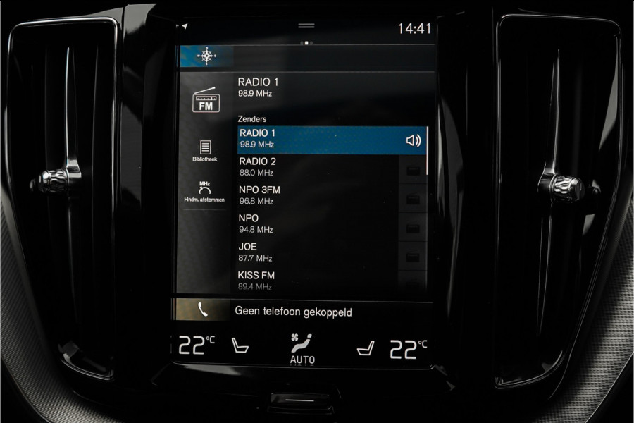 Volvo XC60 2.0 T5 AWD R-Design Pano Stoel & Stuurverw H/K Trekhaak 21"