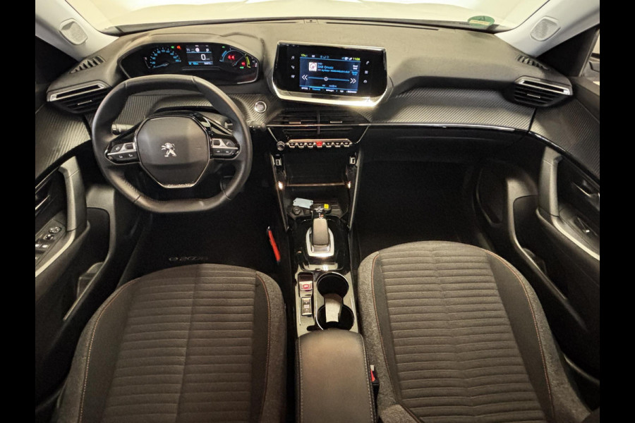 Peugeot e-2008 EV Active Pack 50 kWh SOH 92,2% |Navigatie | Parkeersensoren achter | Cruise control