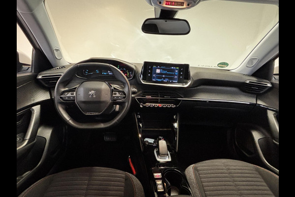 Peugeot e-2008 EV Active Pack 50 kWh SOH 92,2% |Navigatie | Parkeersensoren achter | Cruise control