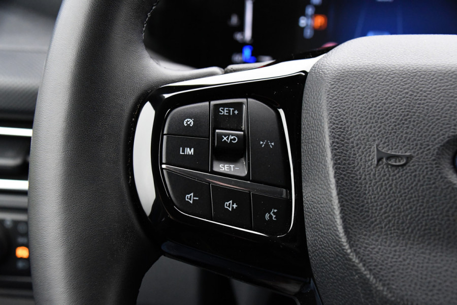 Ford Transit Custom 300 2.0 TDCI L2H1 Limited DC PB Edition Virtual, Cruise, Carplay, 2 x Schuifdeur, LED, 136pk, Automaat, Stuurverwarming, Stoelverwarming, Uniek!