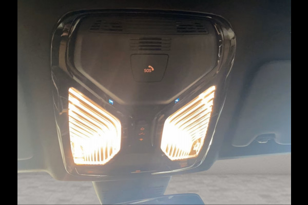 BMW 3 Serie Touring 330e M-SPORT (LCi) ** INDIVIDUAL, FULL OPTIONS, o.a. IND. LEDER, TREKH, 19-inch LMV, ** 1e EIG - UNFALLFREI ** ** INFORMEER OOK NAAR ONZE AANTREKKELIJKE FINANCIAL-LEASE TARIEVEN **