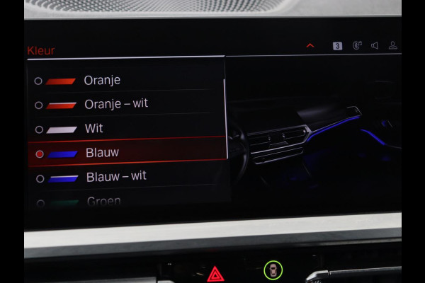 BMW 3-serie 320i M Sport | Head-Up | Stoelverwarming | Leder/Alcantara | Carplay | Live Cockpit | Keyless | Sportstoelen | Climate control