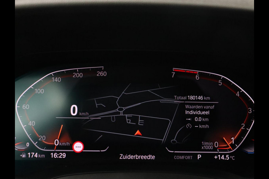 BMW 3-serie 320i M Sport | Head-Up | Stoelverwarming | Leder/Alcantara | Carplay | Live Cockpit | Keyless | Sportstoelen | Climate control
