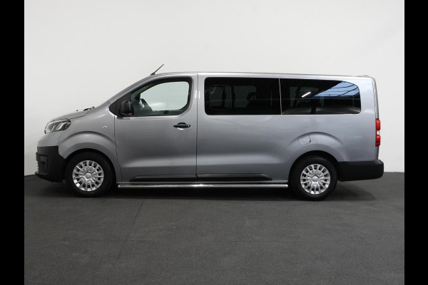 Toyota Proace Shuttle 1.5 D-4D Navigator Long L3H1 |9 Persoons | Navigatie | Parkeersensoren | Carplay | Cruise Control | DAB |