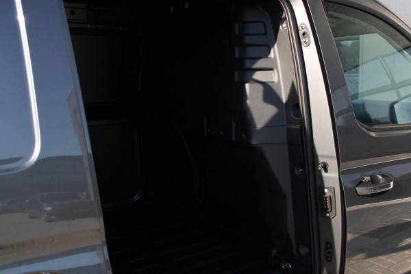 Ford Transit Connect 2.0 EcoBlue L2 Limited 123pk - Automaat - Keyless - ACC - Blindspot - Carplay/Android - Rijklaar