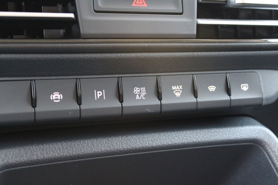 Ford Transit Connect 2.0 EcoBlue L2 Limited 123pk - Automaat - Keyless - ACC - Blindspot - Carplay/Android - Rijklaar