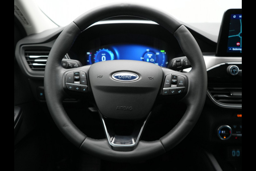 Ford Kuga 2.5 Titanium PHEV 225pk | Trekhaak | Camera | Voorstoelen Verwarmd | Apple Carplay | Navigatie | Virtual Cockpit | DAB | Plug In Hybrid |