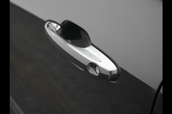 Ford Kuga 2.5 Titanium PHEV 225pk | Trekhaak | Camera | Voorstoelen Verwarmd | Apple Carplay | Navigatie | Virtual Cockpit | DAB | Plug In Hybrid |