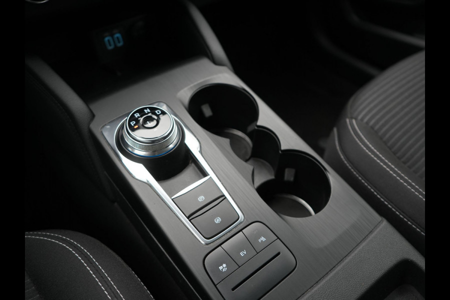 Ford Kuga 2.5 Titanium PHEV 225pk | Trekhaak | Camera | Voorstoelen Verwarmd | Apple Carplay | Navigatie | Virtual Cockpit | DAB | Plug In Hybrid |