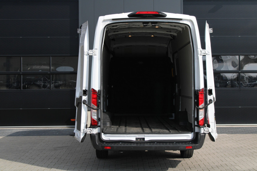 Ford Transit 350 2.0 TDCI L4H3 Trend RWD 130pk - 270gr deuren - Camera - Cruise - Carplay - Airco - PDC - Rijklaar