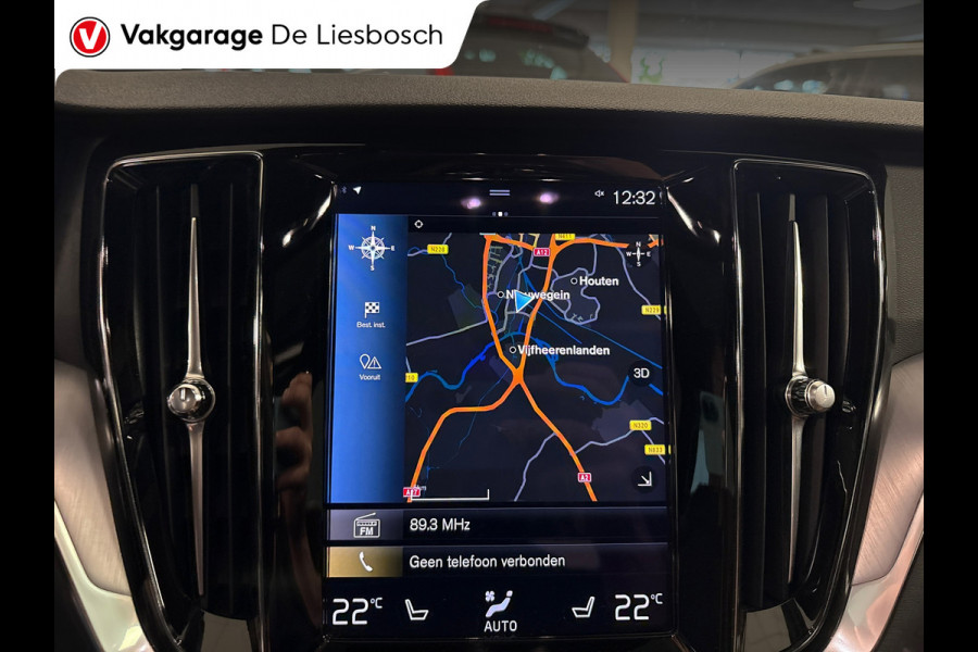 Volvo V60 2.0 T6 Recharge AWD R-Design / 360 camera / Panoramadak / Leder / head-up / Harman-Kardon