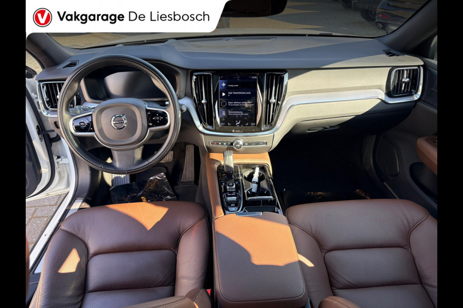 Volvo V60 2.0 T6 Recharge AWD R-Design / 360 camera / Panoramadak / Leder / head-up / Harman-Kardon