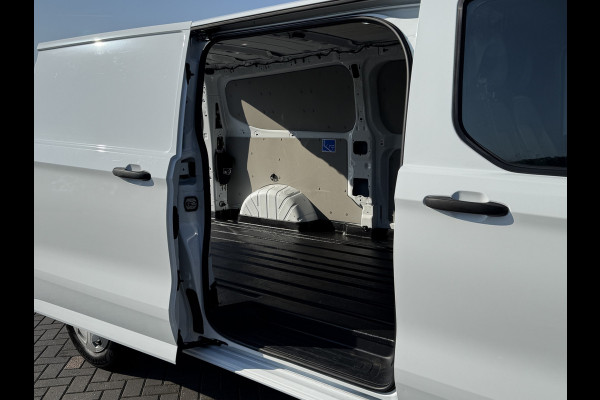 Ford Transit Custom 2.0 TDCI 136 PK TREND / L2H1 / 41.992 KM !! / 2.800 KG AHG / CAMERA / CRUISE / 3 ZITS / AIRCO / CARPLAY