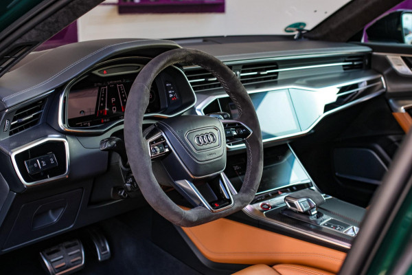 Audi RS6 TFSI Quattro *Keramisch*Pano*B&O Advanced*Soft-Close*Alcantara*