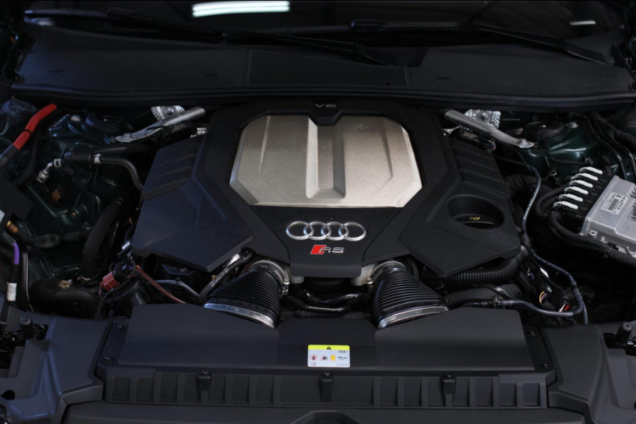 Audi RS6 TFSI Quattro *Keramisch*Pano*B&O Advanced*Soft-Close*Alcantara*