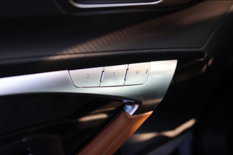 Audi RS6 TFSI Quattro *Keramisch*Pano*B&O Advanced*Soft-Close*Alcantara*