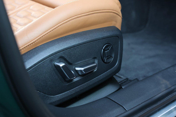 Audi RS6 TFSI Quattro *Keramisch*Pano*B&O Advanced*Soft-Close*Alcantara*