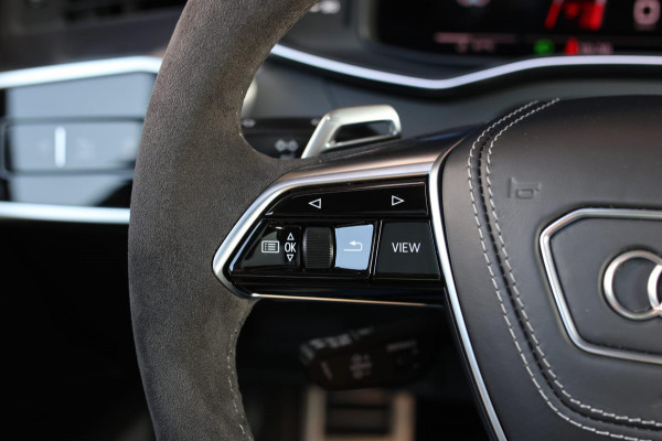 Audi RS6 TFSI Quattro *Keramisch*Pano*B&O Advanced*Soft-Close*Alcantara*