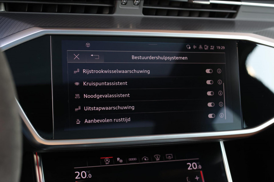 Audi RS6 TFSI Quattro *Keramisch*Pano*B&O Advanced*Soft-Close*Alcantara*