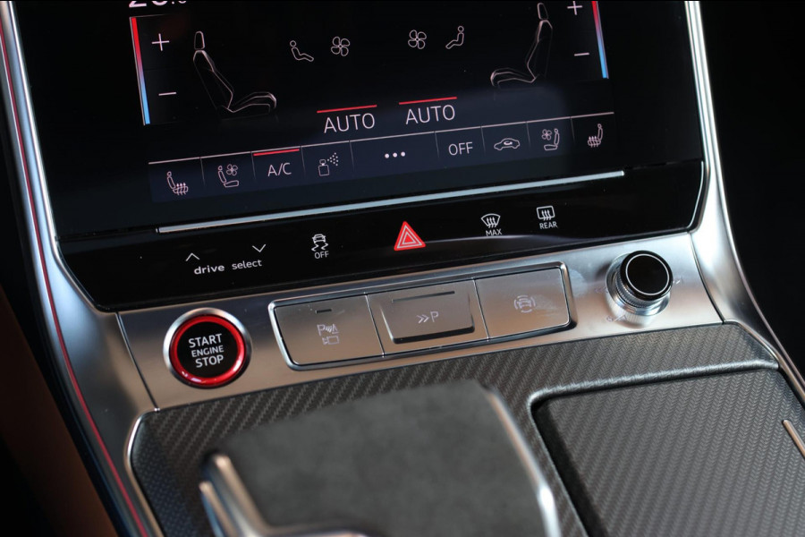 Audi RS6 TFSI Quattro *Keramisch*Pano*B&O Advanced*Soft-Close*Alcantara*