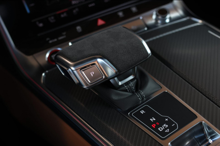 Audi RS6 TFSI Quattro *Keramisch*Pano*B&O Advanced*Soft-Close*Alcantara*