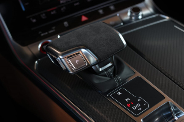 Audi RS6 TFSI Quattro *Keramisch*Pano*B&O Advanced*Soft-Close*Alcantara*