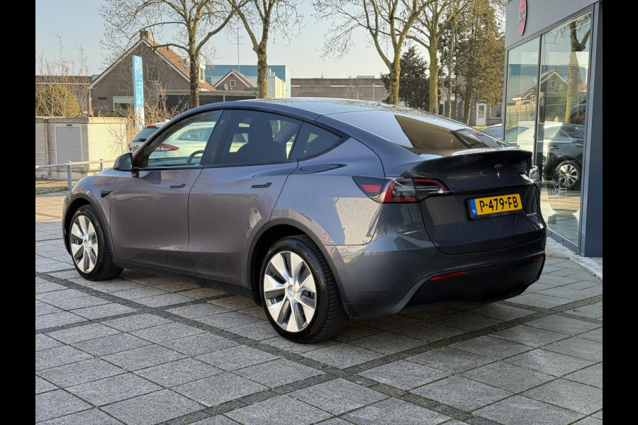 Tesla Model Y Aut. Long Range Dual Motor AWD | Autopilot | Panorama | Leder |