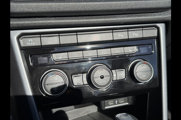 Volkswagen T-Roc Cabrio 1.5 TSI 150PK DSG R-LINE SPORT CAMERA/ACC/NAVIGATIE