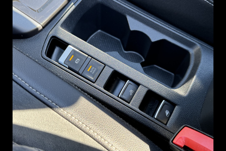 Volkswagen T-Roc Cabrio 1.5 TSI 150PK DSG R-LINE SPORT CAMERA/ACC/NAVIGATIE