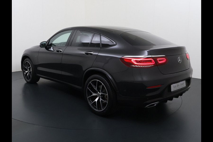 Mercedes-Benz GLC 300e AMG Coupé // Headup // Luchtvering // Memory // Burmester // 360 Camera // Distronic // Rijassistentie pakket // Keyless //