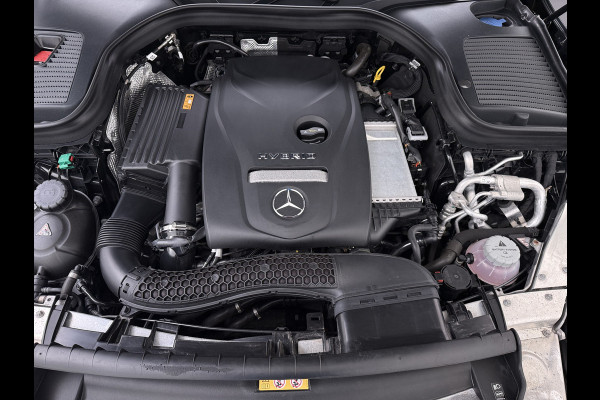 Mercedes-Benz GLC 300e AMG Coupé // Headup // Luchtvering // Memory // Burmester // 360 Camera // Distronic // Rijassistentie pakket // Keyless //