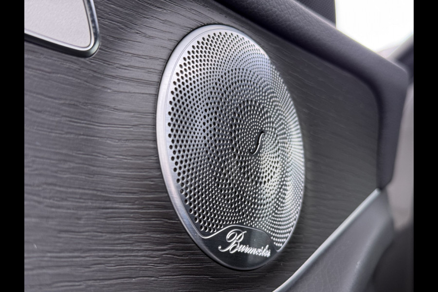 Mercedes-Benz GLC 300e AMG Coupé // Headup // Luchtvering // Memory // Burmester // 360 Camera // Distronic // Rijassistentie pakket // Keyless //