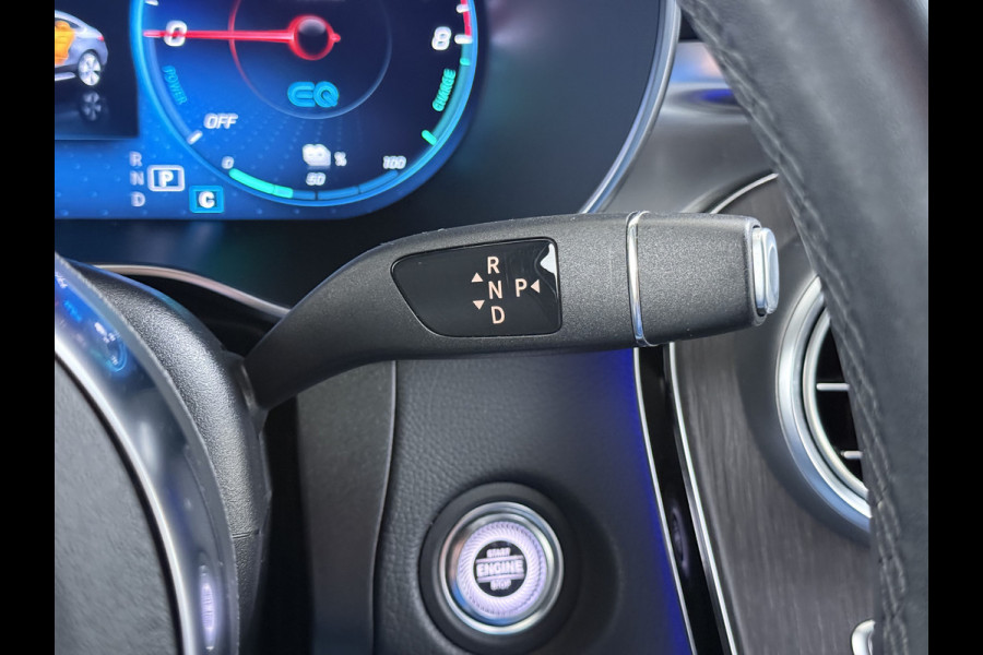 Mercedes-Benz GLC 300e AMG Coupé // Headup // Luchtvering // Memory // Burmester // 360 Camera // Distronic // Rijassistentie pakket // Keyless //