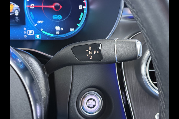 Mercedes-Benz GLC 300e AMG Coupé // Headup // Luchtvering // Memory // Burmester // 360 Camera // Distronic // Rijassistentie pakket // Keyless //