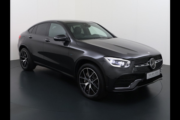 Mercedes-Benz GLC 300e AMG Coupé // Headup // Luchtvering // Memory // Burmester // 360 Camera // Distronic // Rijassistentie pakket // Keyless //