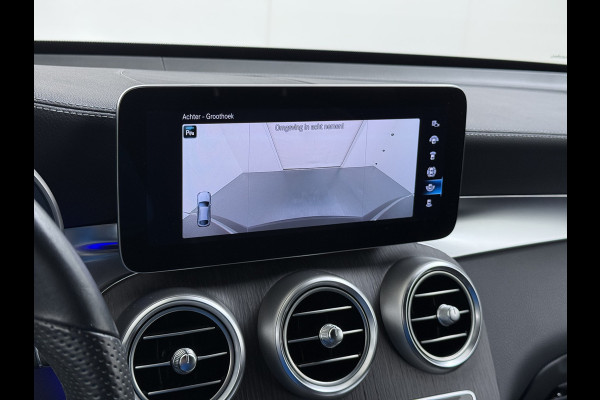 Mercedes-Benz GLC 300e AMG Coupé // Headup // Luchtvering // Memory // Burmester // 360 Camera // Distronic // Rijassistentie pakket // Keyless //