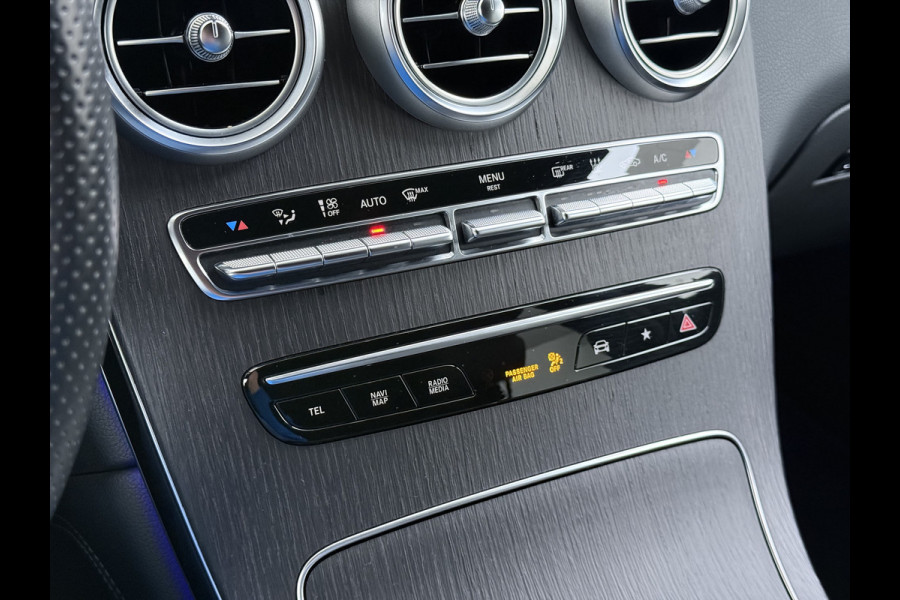 Mercedes-Benz GLC 300e AMG Coupé // Headup // Luchtvering // Memory // Burmester // 360 Camera // Distronic // Rijassistentie pakket // Keyless //