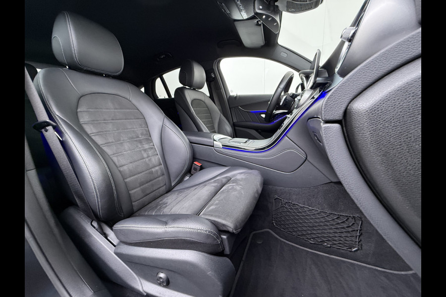 Mercedes-Benz GLC 300e AMG Coupé // Headup // Luchtvering // Memory // Burmester // 360 Camera // Distronic // Rijassistentie pakket // Keyless //