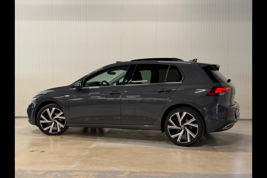 Volkswagen Golf 2.0 TDI | PANO | LED | CAMERA | MEMORY SEATS | CARPLAY | IQ DRIVE